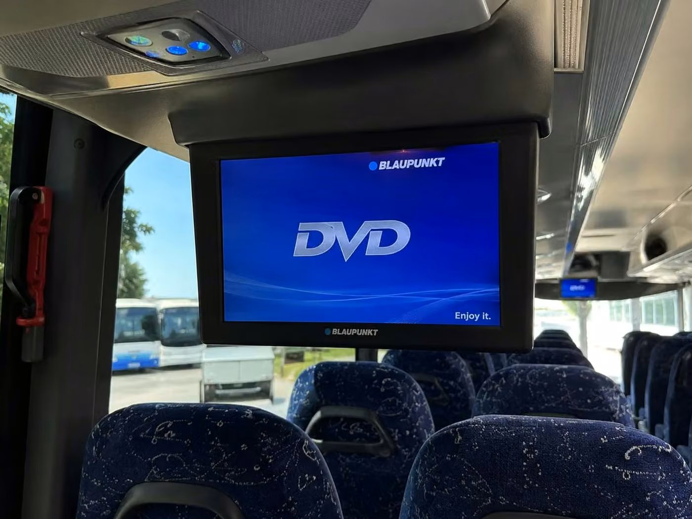 beverly hills 56 passenger charter bus tvs