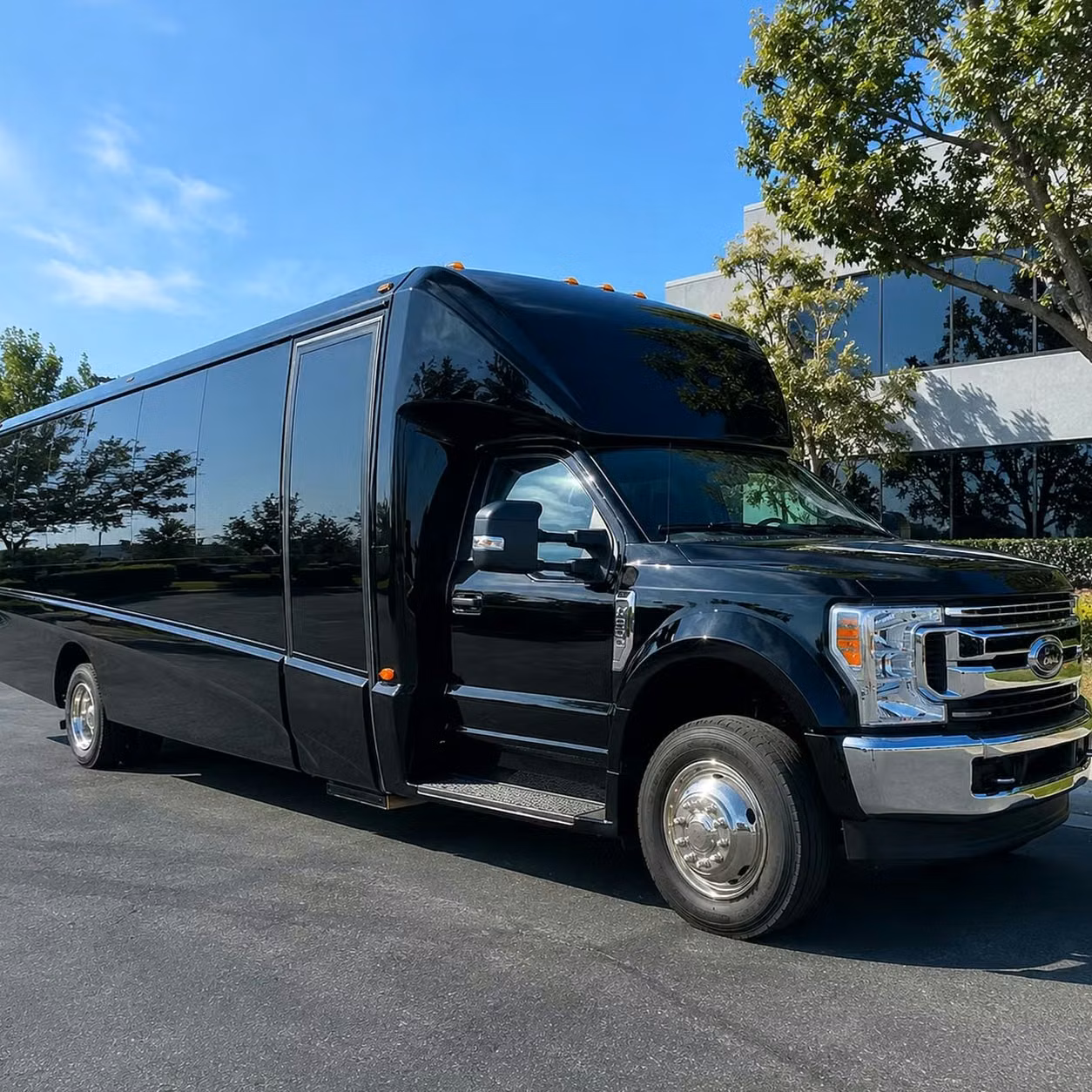 beverly hills late night after prom and post dance shuttle buses in beverly hills